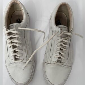 Vans White Leather  Sneakers Men’s 10.5 Women’s 12